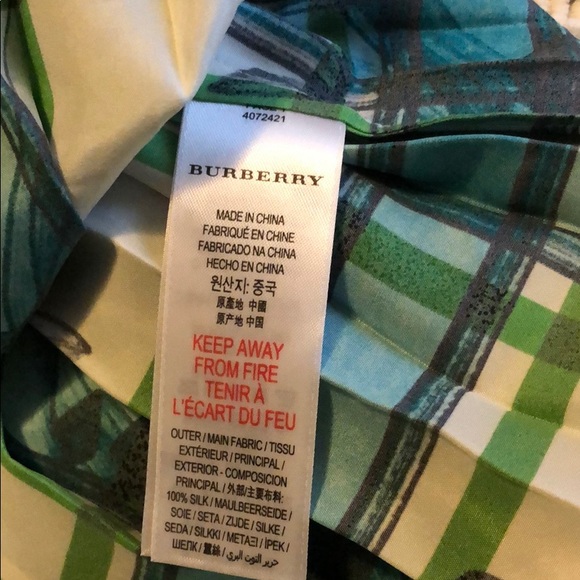 Burberry pleated dress - Picture 6 of 8